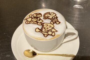 当店オリジナルカフェモカはアート!!