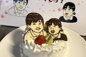 お祝いには似顔絵ケーキ！！